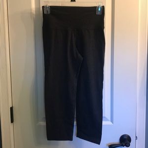 Super Soft Dark Grey Capri Leggings